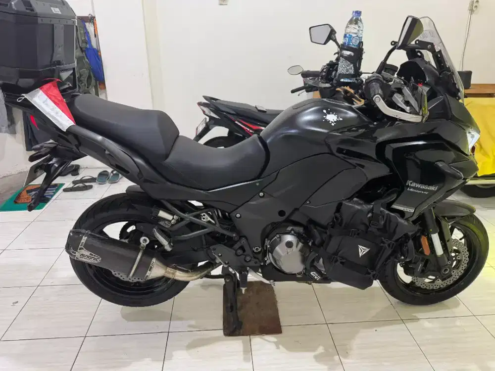 DIJUAL VERSYS 1000.NEW 2023.NIK 2022