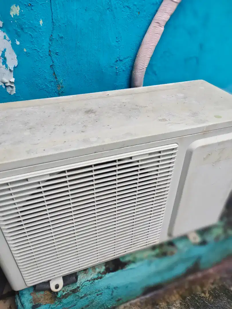 AC Sharp R 22 lengkap pipa dan freon