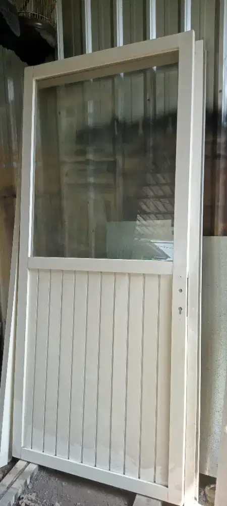 Pintu swing alminium +kaca