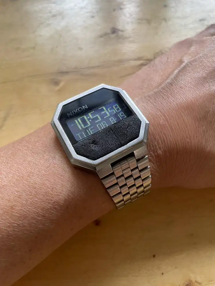 Jam tangan Nixon Re Run