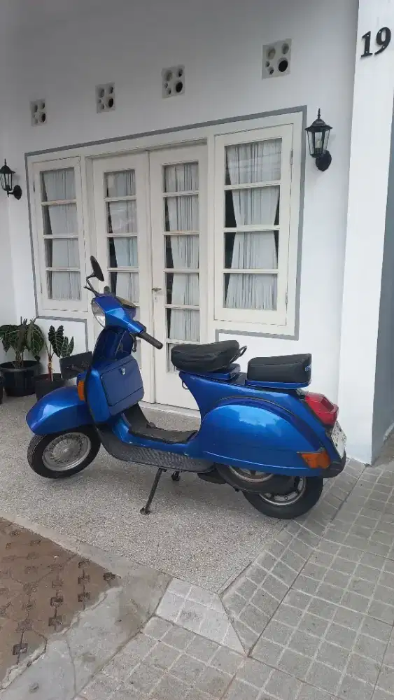 Vespa exlusive 2 tahun 1998