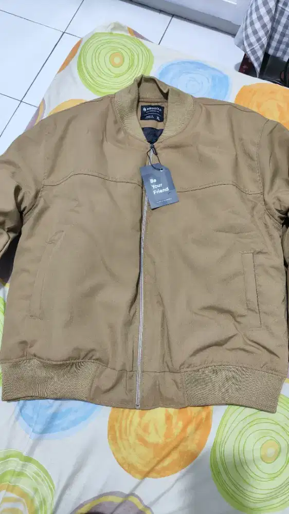 Jaket bomber ribsgold