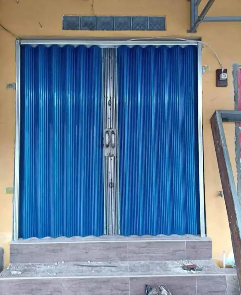 Rolling door folding gate pintu pengaman