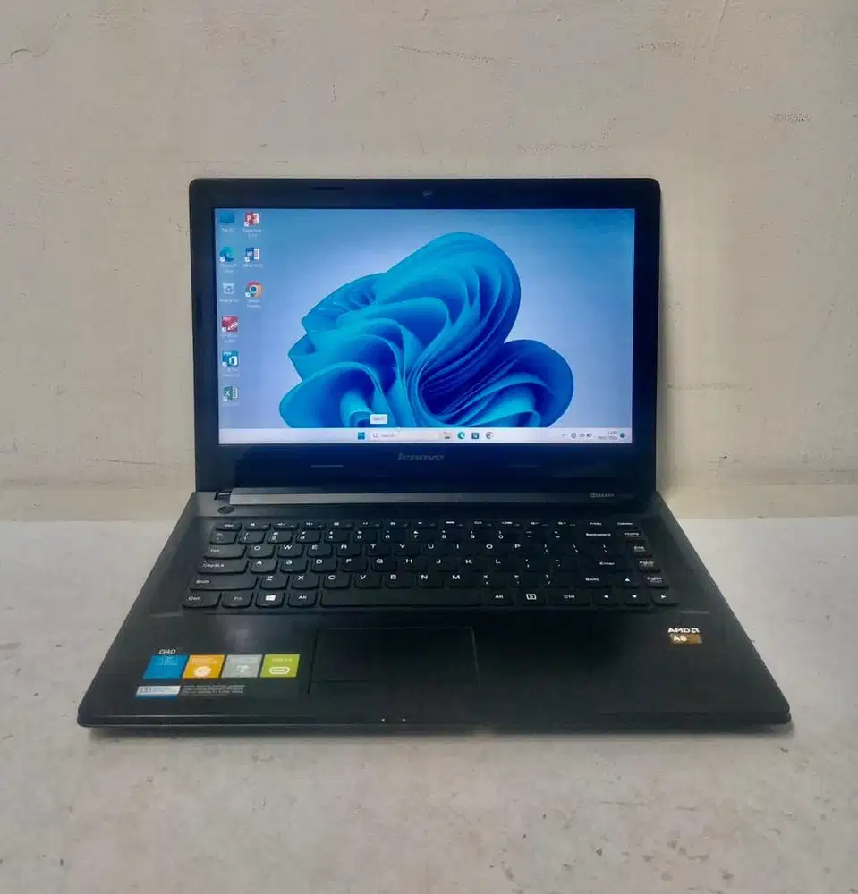 LAPTOP LENOVO AMD A8-6410