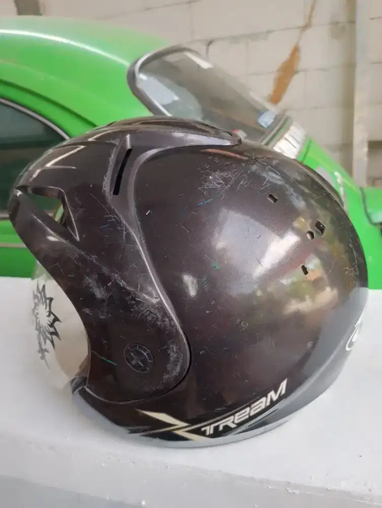 Helm VOG msh bagus