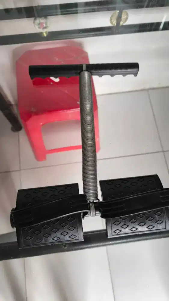 Alat untuk latihan kaki