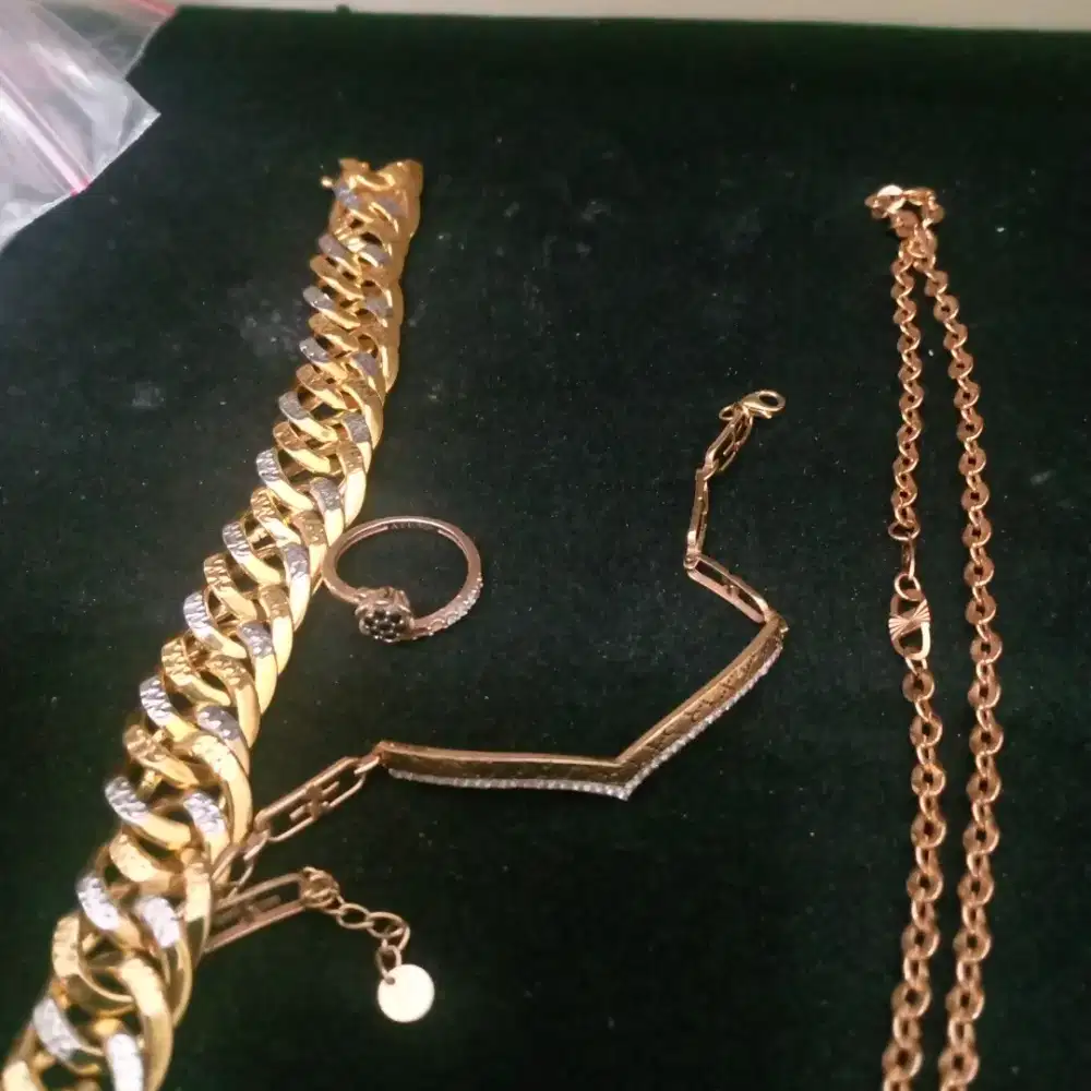 Terrima emas bekas/patah-patah