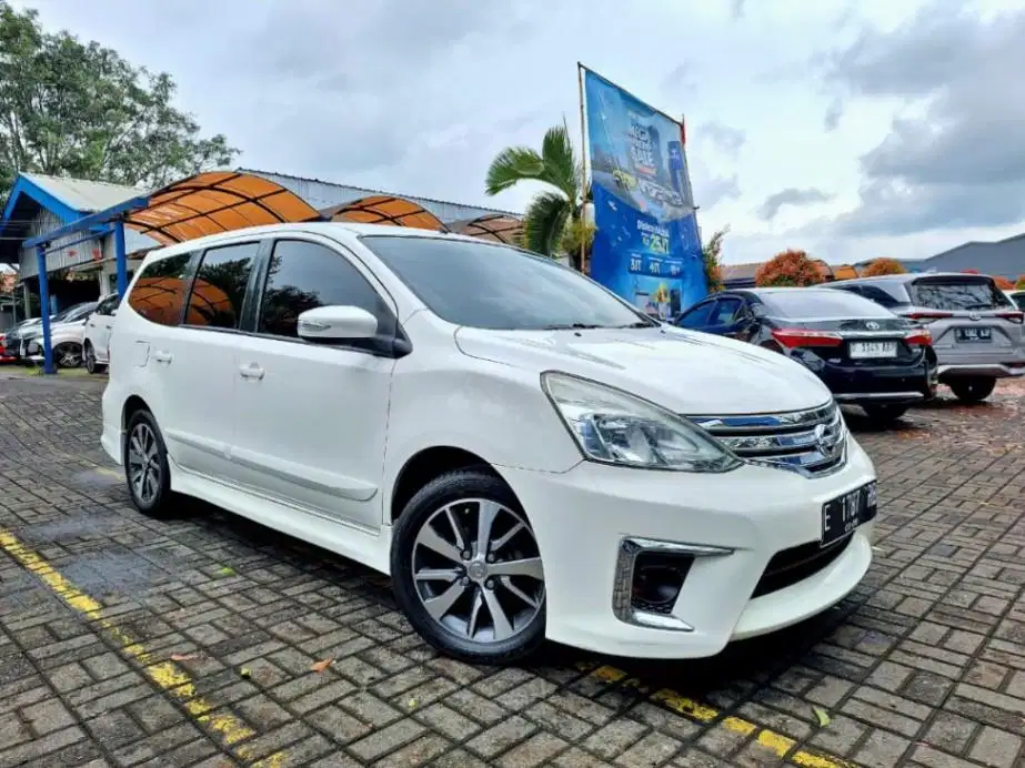 PAJAK PANJANG - NISSAN GRAND LIVINA 1.5 XV HIGHWAY STAR AT 2015