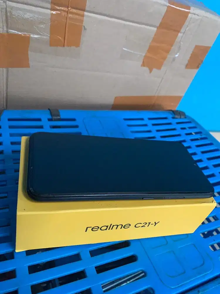 Realme c21-y 4/64