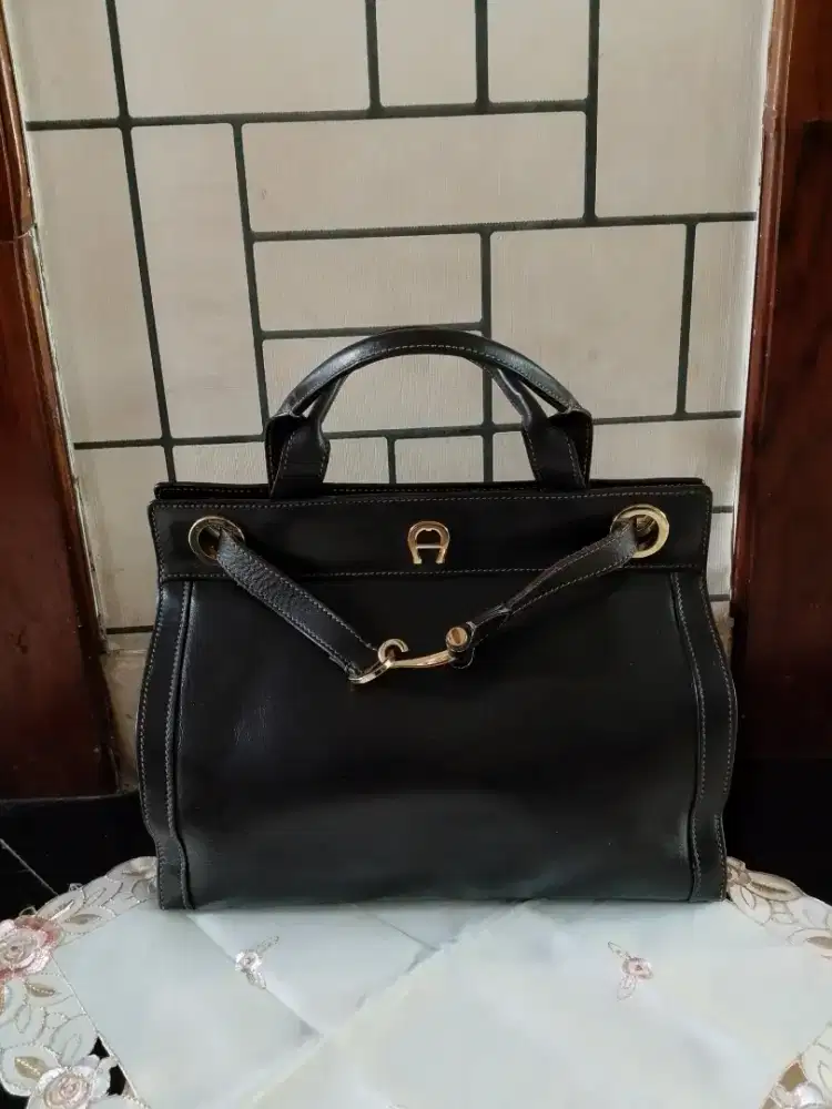 Hand bag original vintage