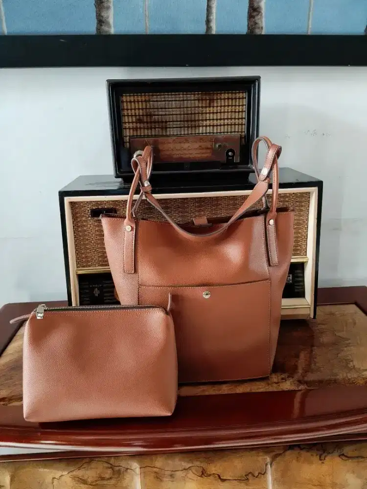 Tas Wanita Hush Puppies