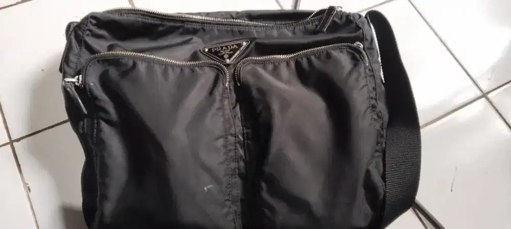 PRADA Tas Selempang