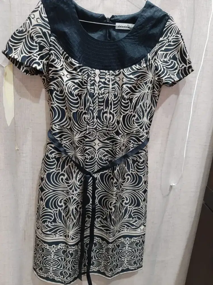 Dress MINT size SN M