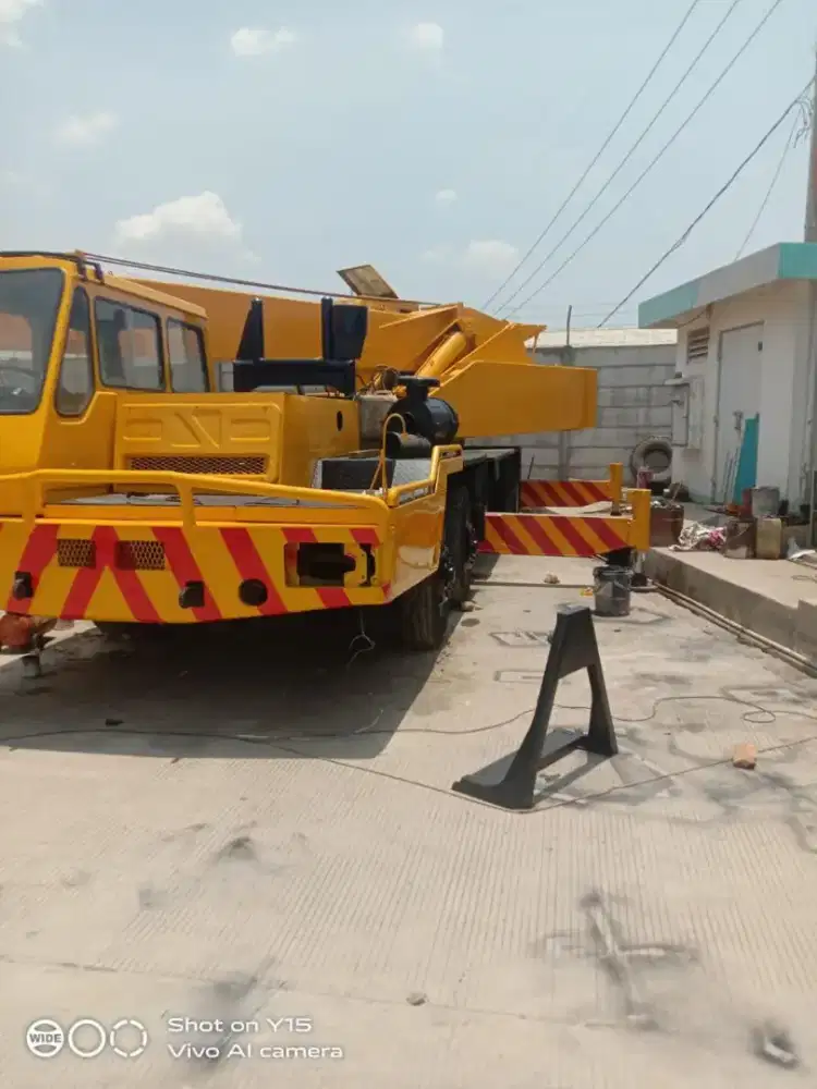 For sale truck crane