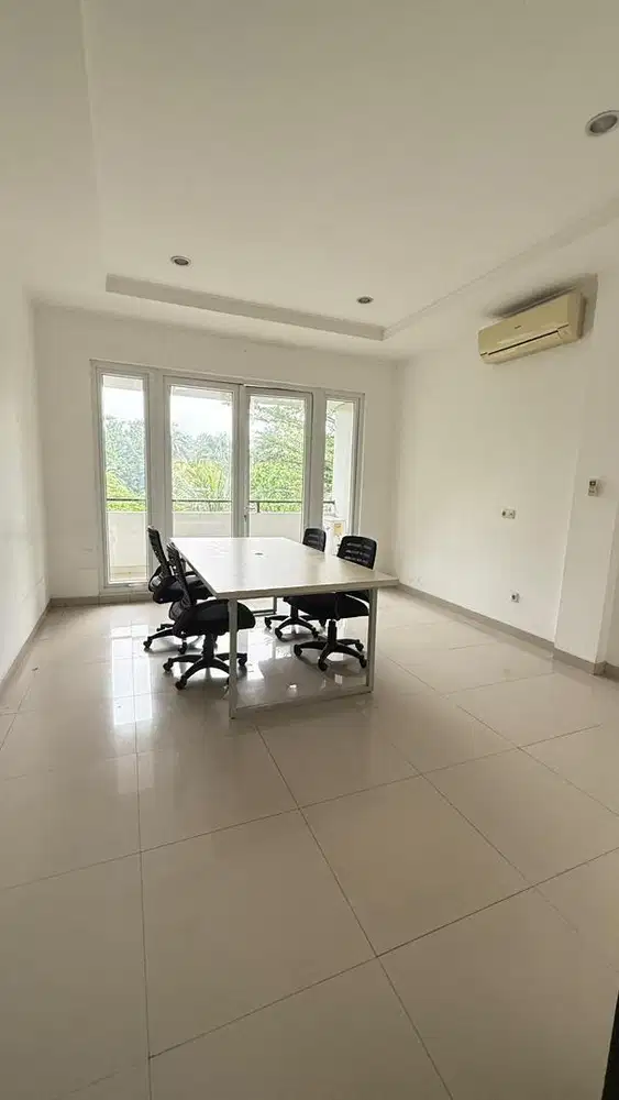 Sewa Bulanan Ruang Kantor / Usaha / di Simatupang Cilandak Kemang