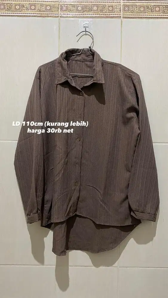 Atasan wanita second