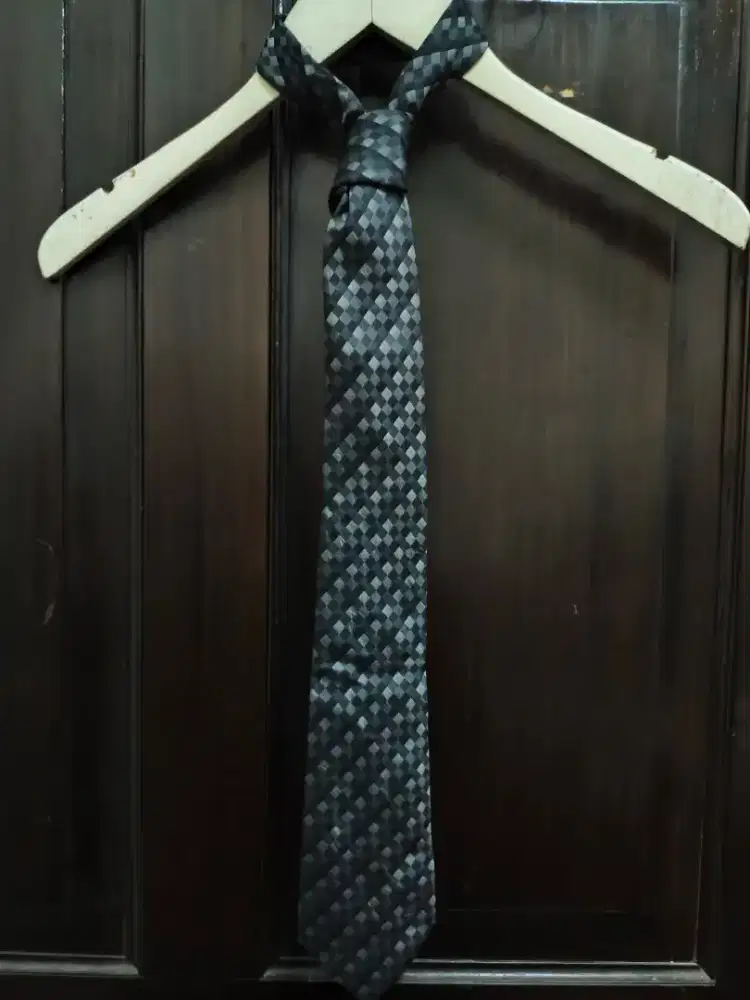 Louis Vuitton LV Damier Black White Classic tie original authentic