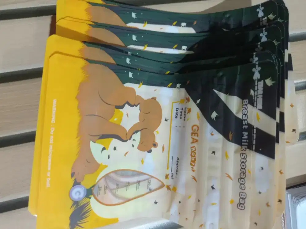 Kantong asi Gea GEA Breast Milk Storage isi 15 ukuran 120ml