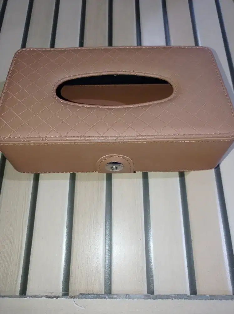 Tempat Tisu Mobil Jepit Sunvisor Tissue Cover Tisue Car Kulit coklat