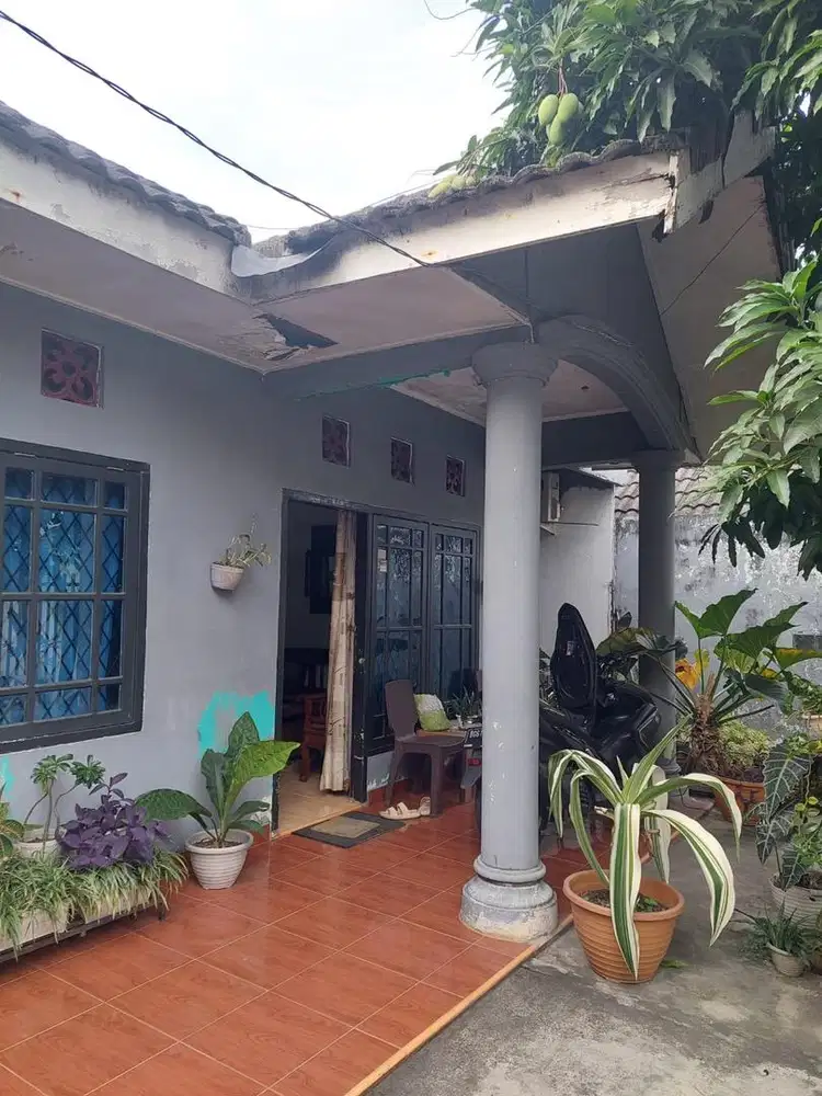 Dijual Rumah Tinggal Lokasi Strategis di belakang Bukit Siguntang