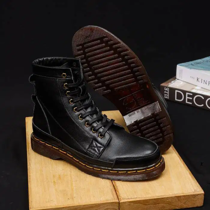 Sepatu Boots Pria Kulit Asli Model docmart
