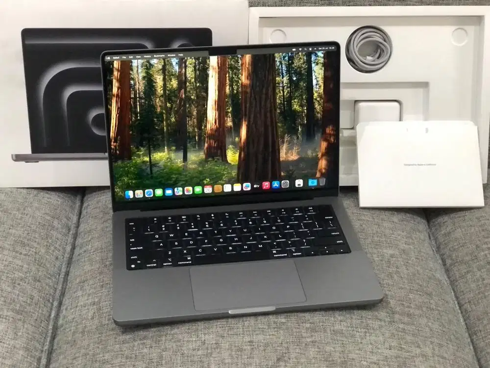 Macbook Pro M3 iBox