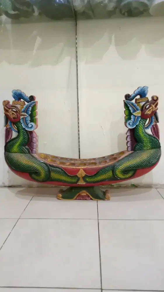Dakon madura ukir motif naga
