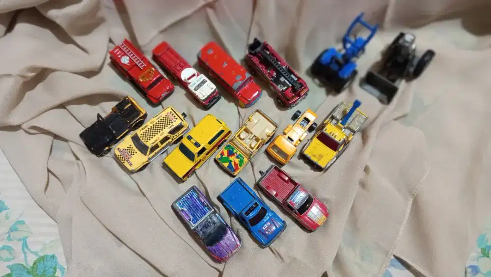 Diborongkan 15bh mobil2an anak