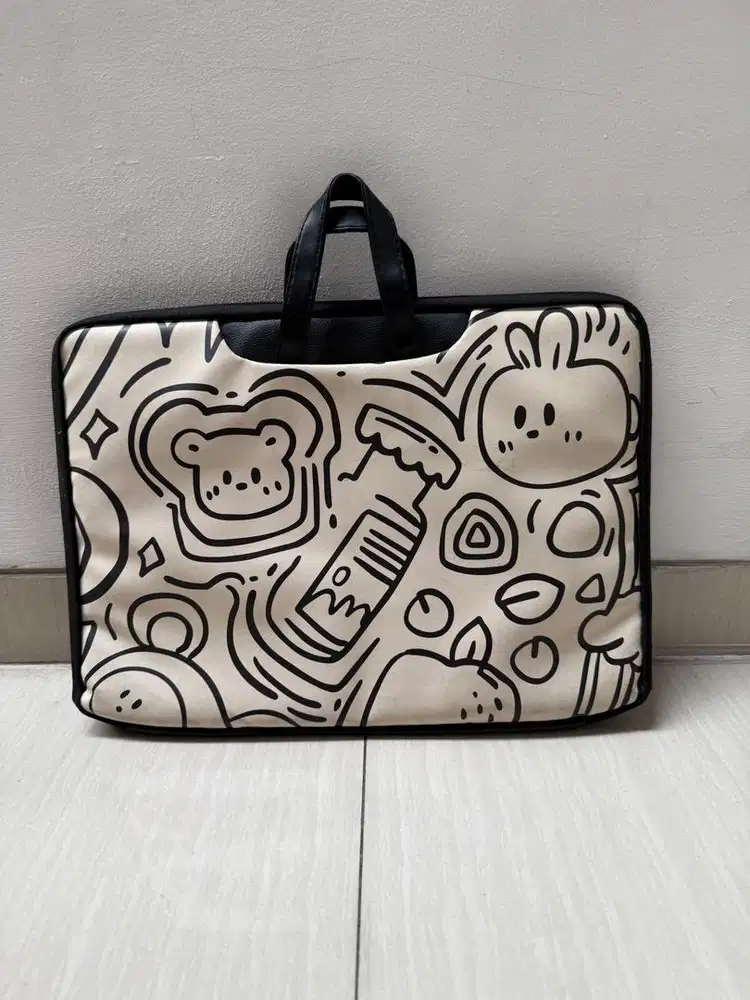 Tas laptop preloved 19inch kondisi bagus