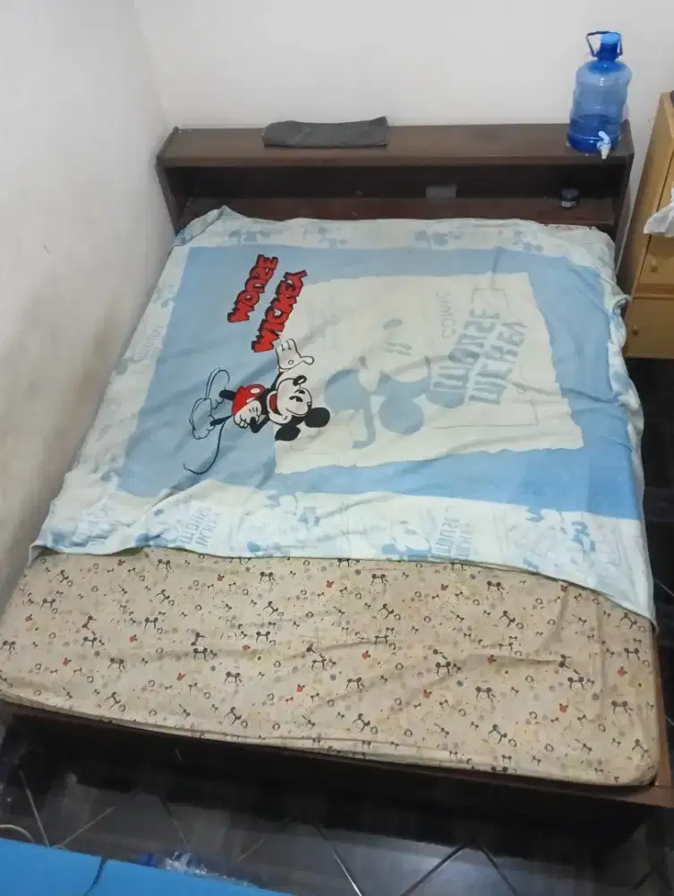 Ranjang kayu 210x170+springbed