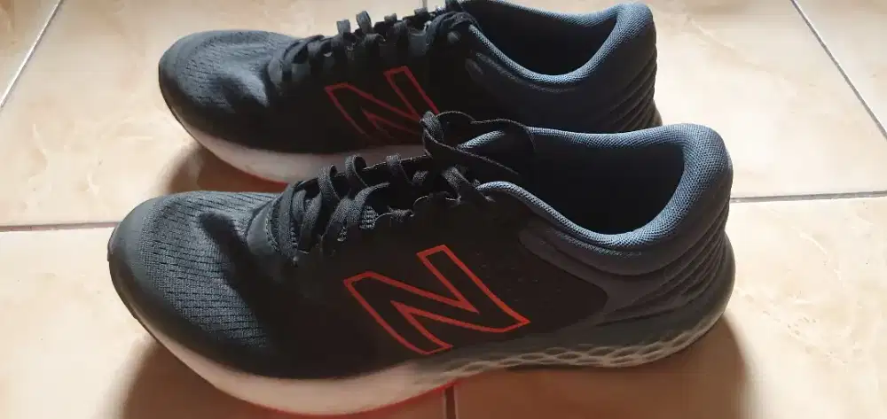 Jual sepatu New Balance