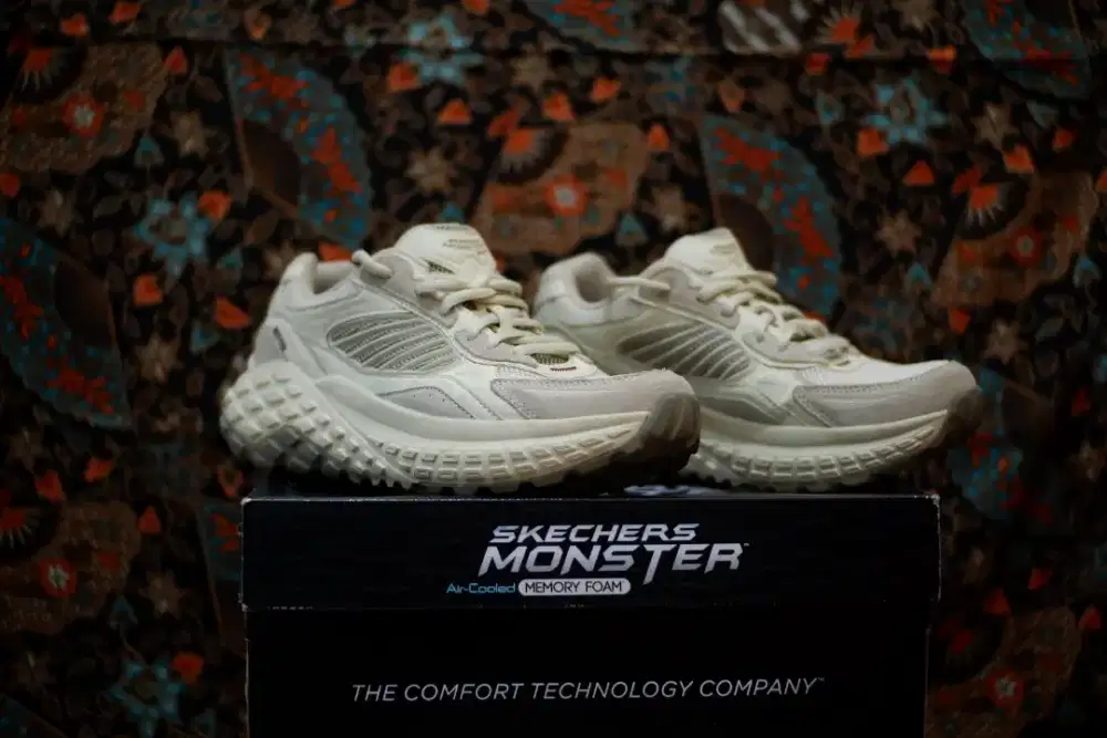 Skechers monster evo