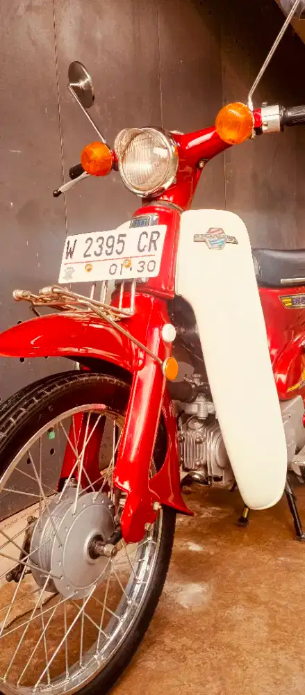 Honda C70 1981 full original (Restorasi)