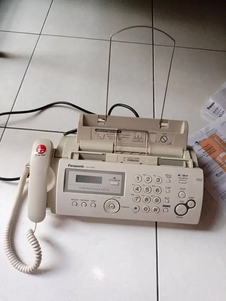 Mesin Fax Panasonic KX-FP206CX