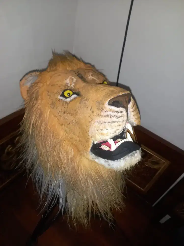 Jual kepala singa replica