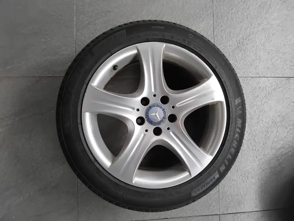 Velg Mercy OEM W212 E200 Facelift Ring 17