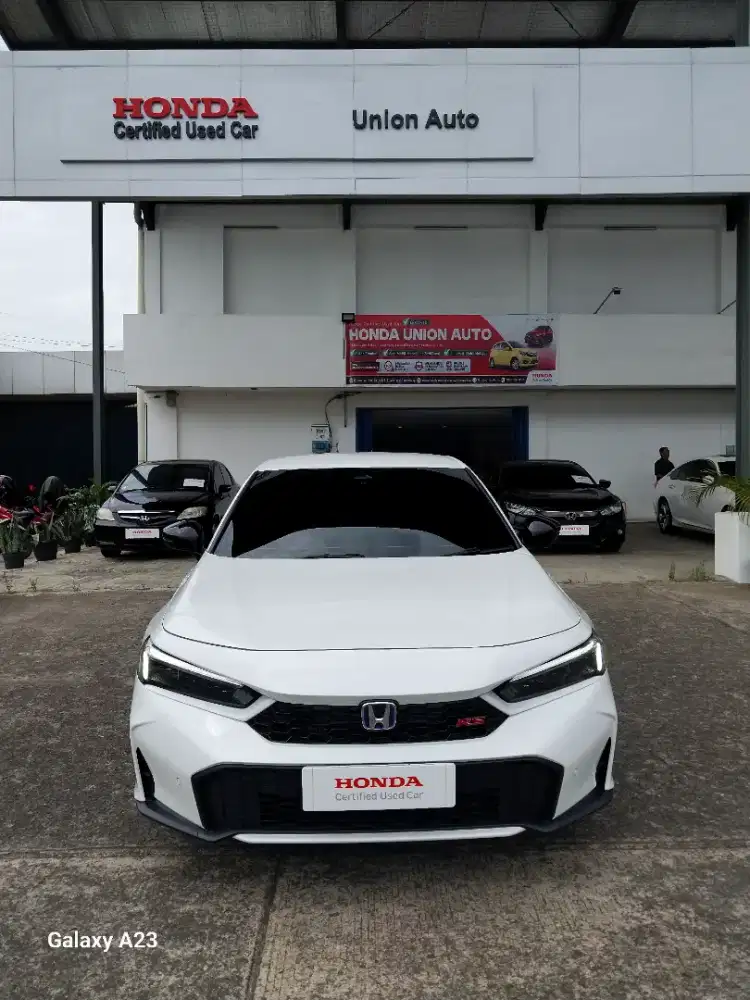 CIVIC RS HYBRID 2025 1st Hand