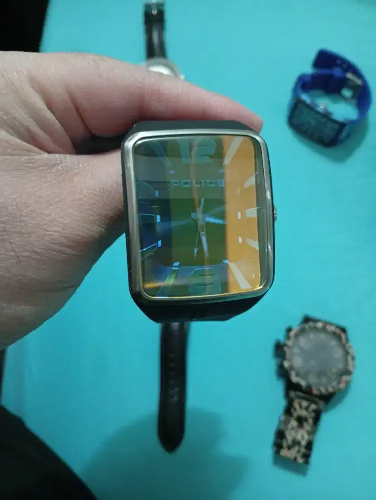 Jam Tangan Police