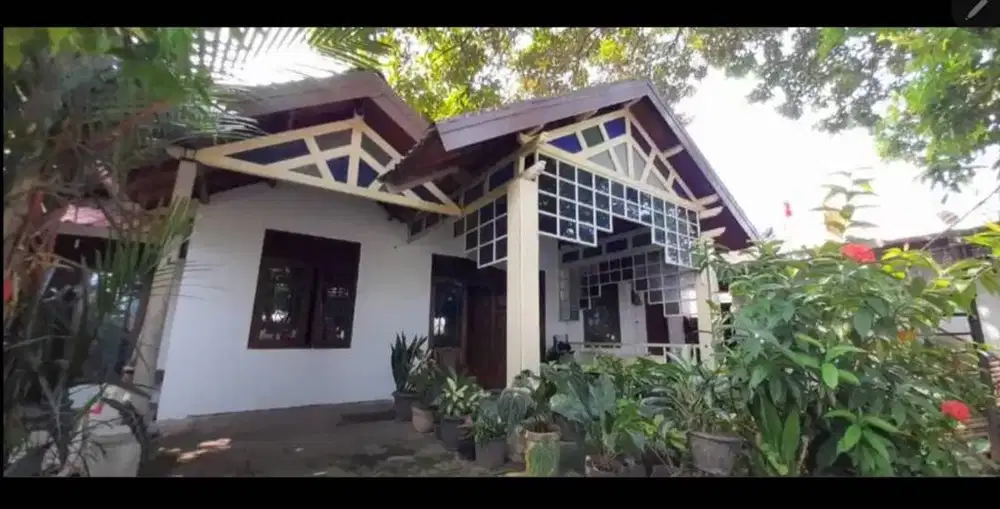 Dijual / FOR SALE Rumah Ciganjur jaksel LT 500m SHM