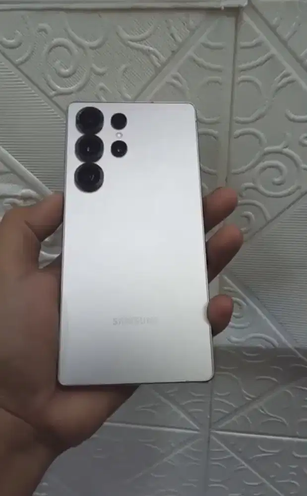 SAMSUNG S25 ULTRA 12/512GB FULLSET MULUS LIKE NEW NOMINUS GARANSI ON