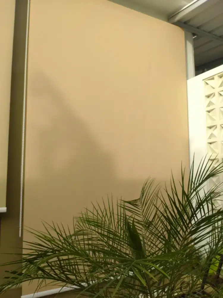 roller blind outdoor bahan anti air