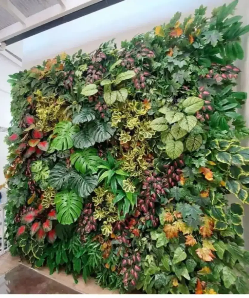 Vertical garden artificial