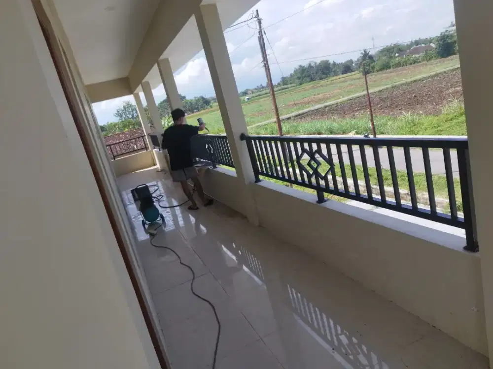 Specialis canopi dan pager