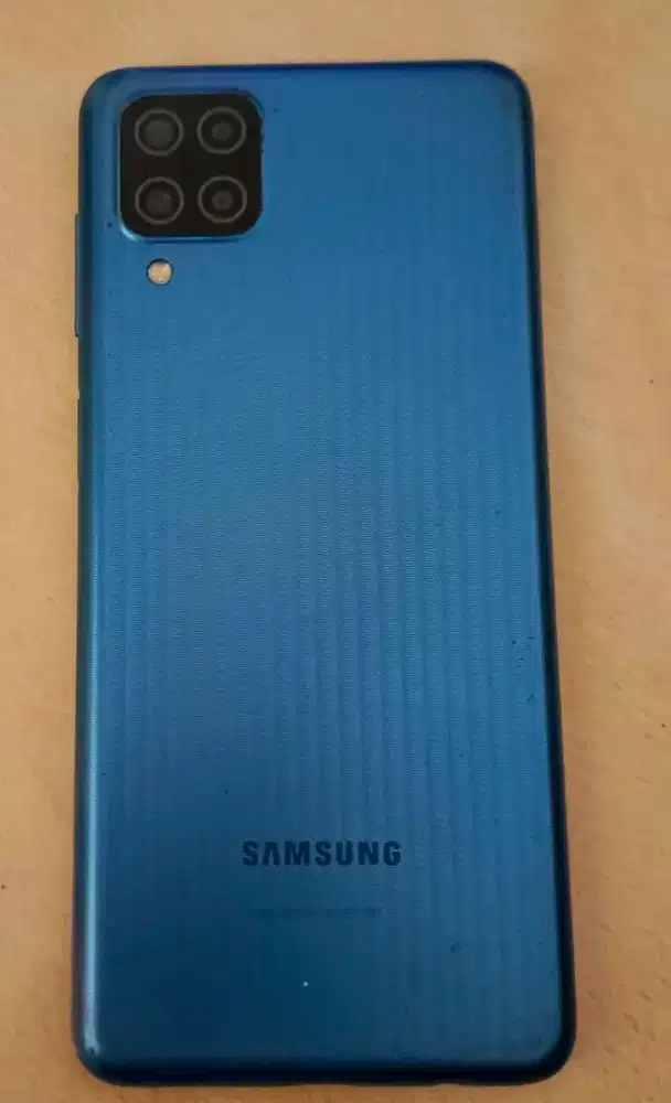 Samsung M12 / Hp samsung M12