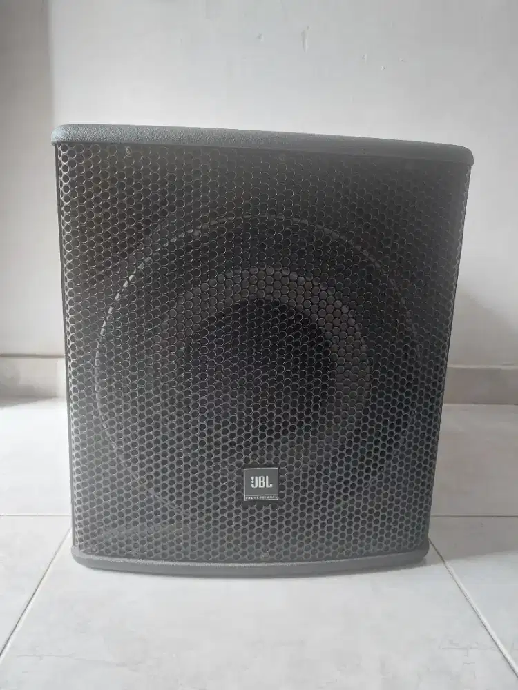 Subwoofer Jbl professional