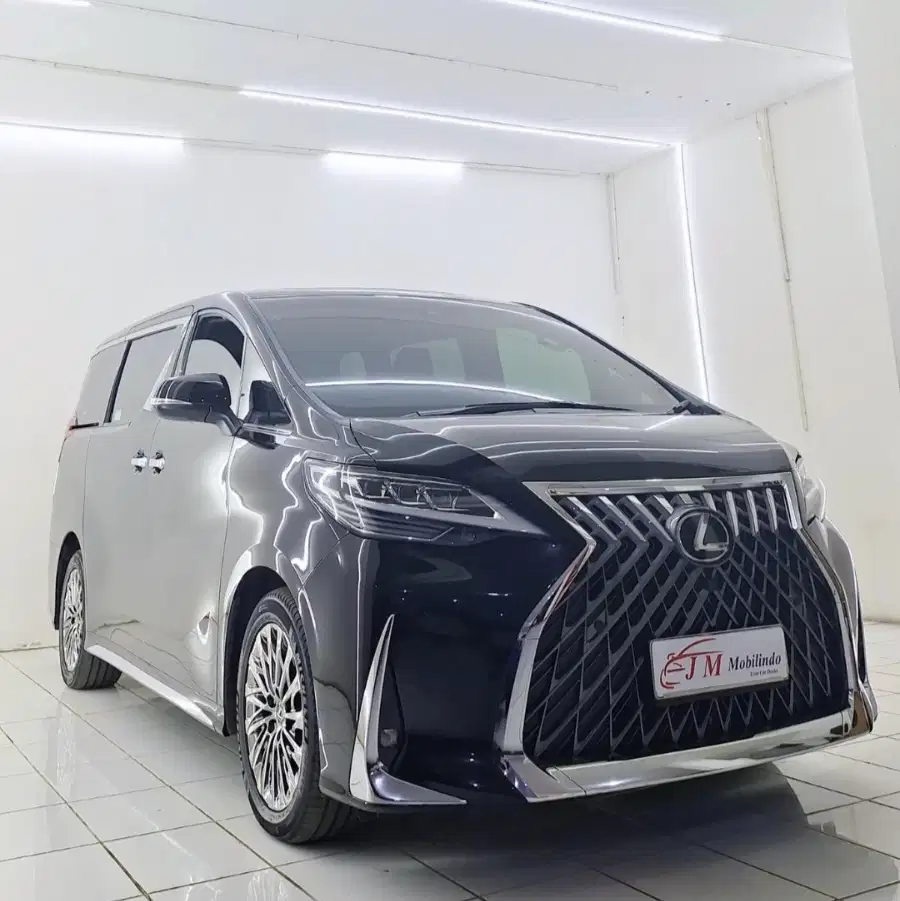 Lexus LM350 7seater 2020