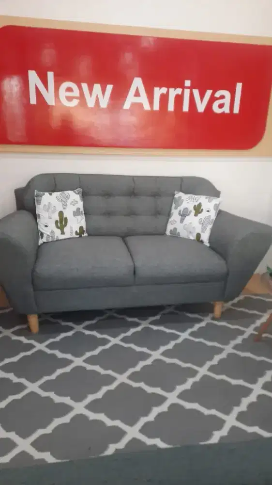 Sofa 2 seater minimalis