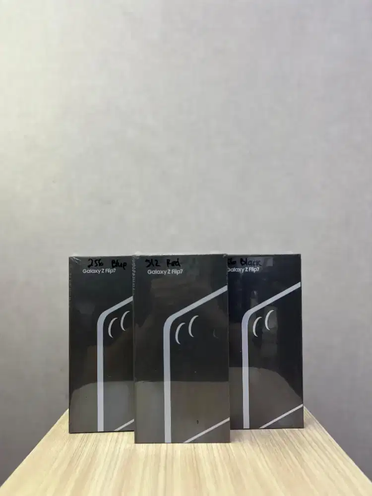 Samsung Galaxy Zflip 7 12/512gb SEIN