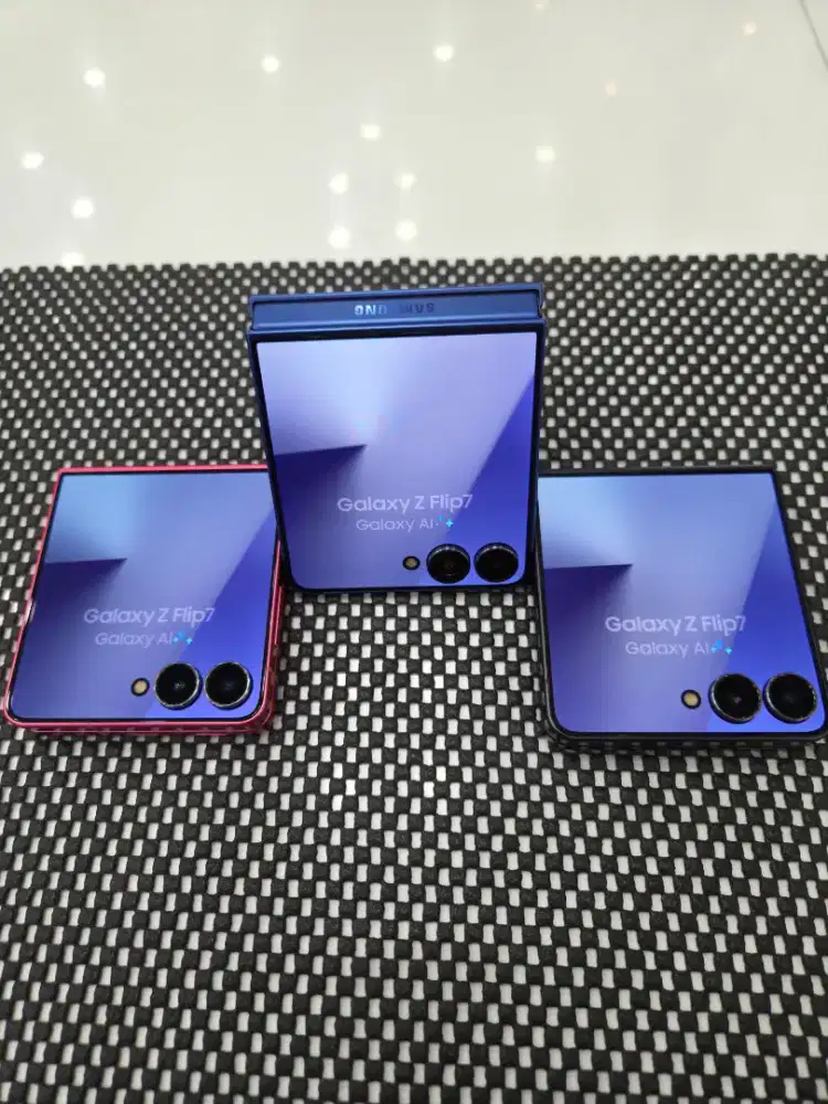 SAMSUNG GALAXY FLIP7 READY 256/512