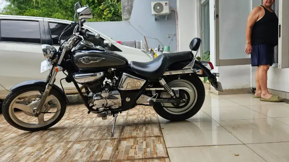 Honda Phantom Low Km